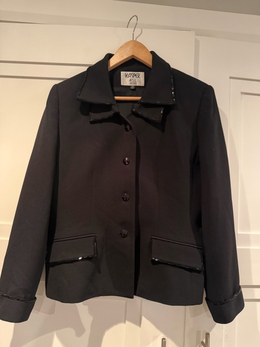 Kasper Black Women's Button-Front Blazer with Gloss Trim
